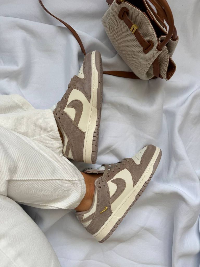 Кросівки Nike Dunk Low Sail Beige 