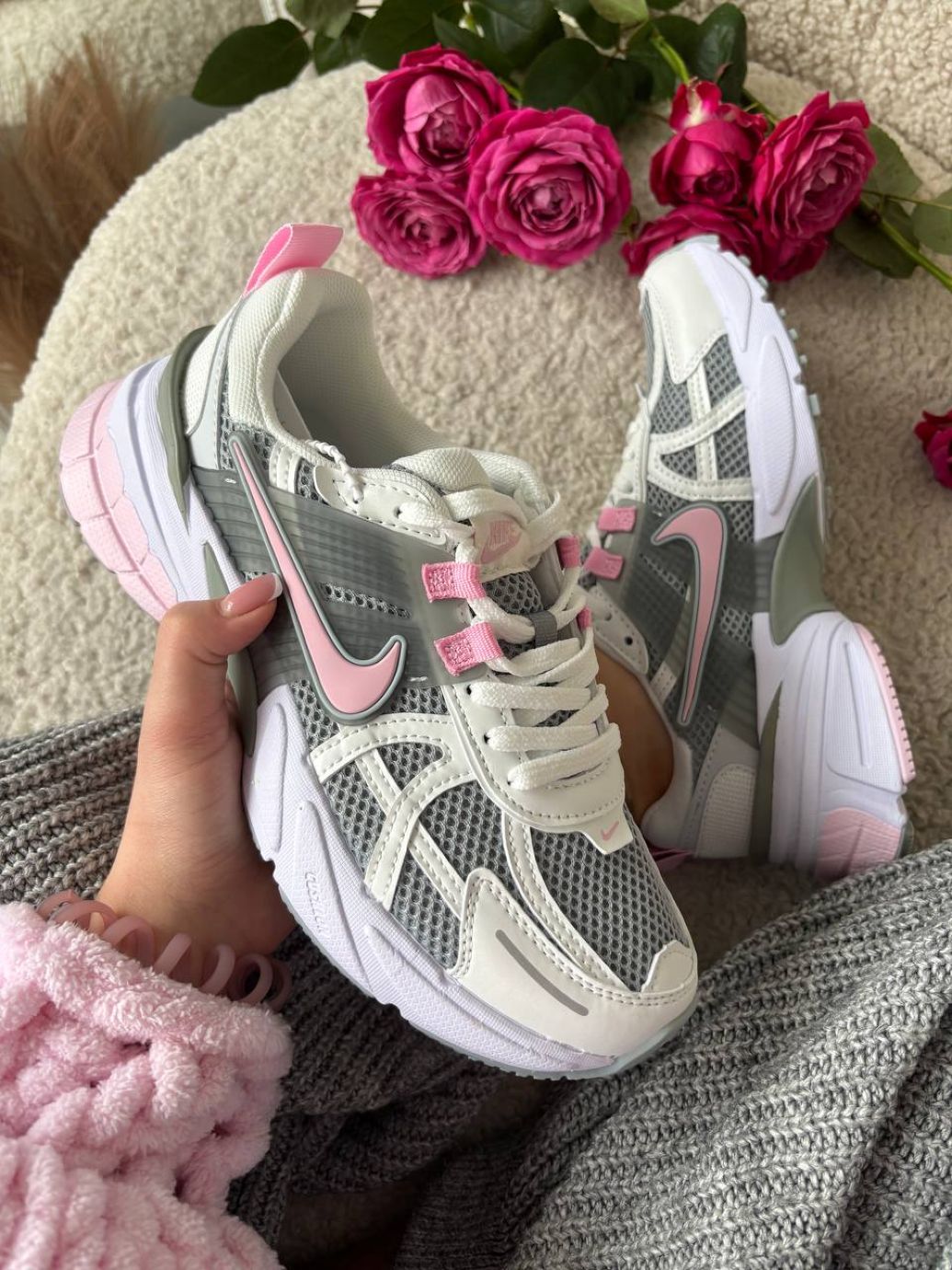 Кросівки Nike V2K Runtekk White Grey Pink
