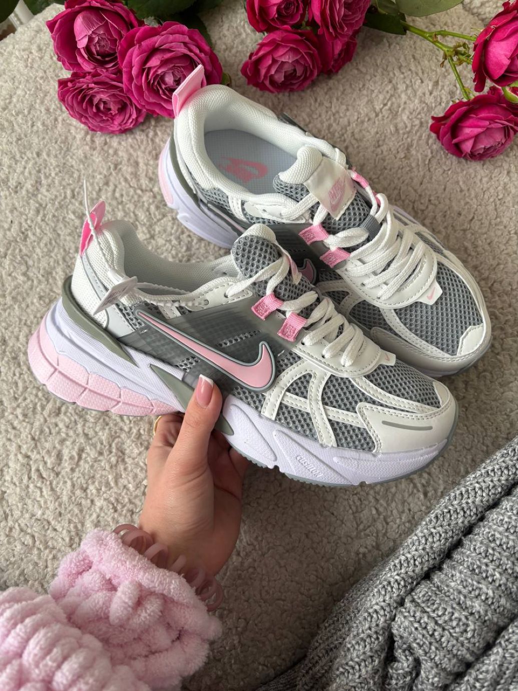 Кросівки Nike V2K Runtekk White Grey Pink