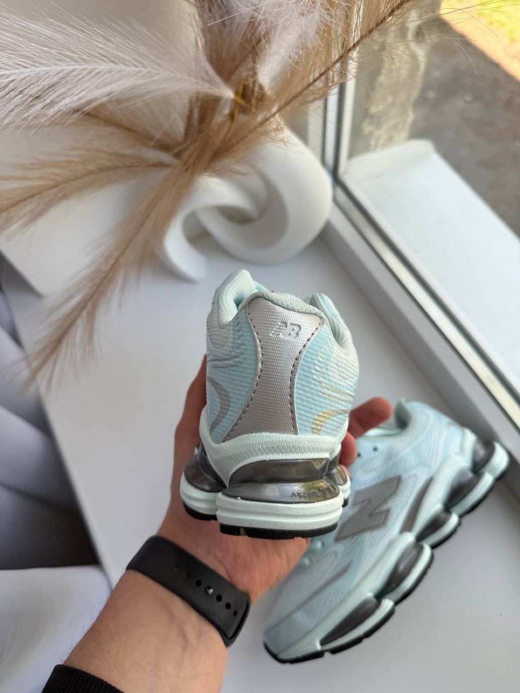 Кросівки м'ятні New Balance 2000 Light Blue Pastel 