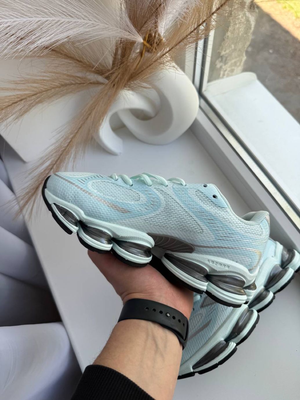 Кросівки м'ятні New Balance 2000 Light Blue Pastel 