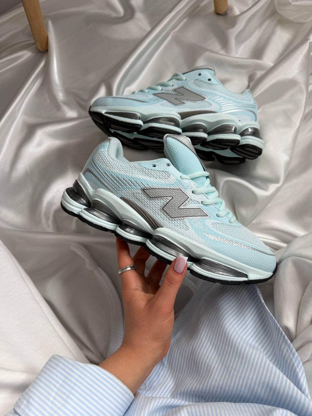 Кросівки м'ятні New Balance 2000 Light Blue Pastel 