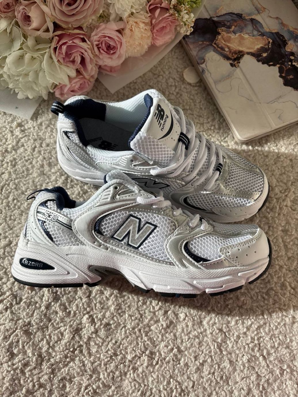 Кросівки срібні New Balance 530 Silver Premium