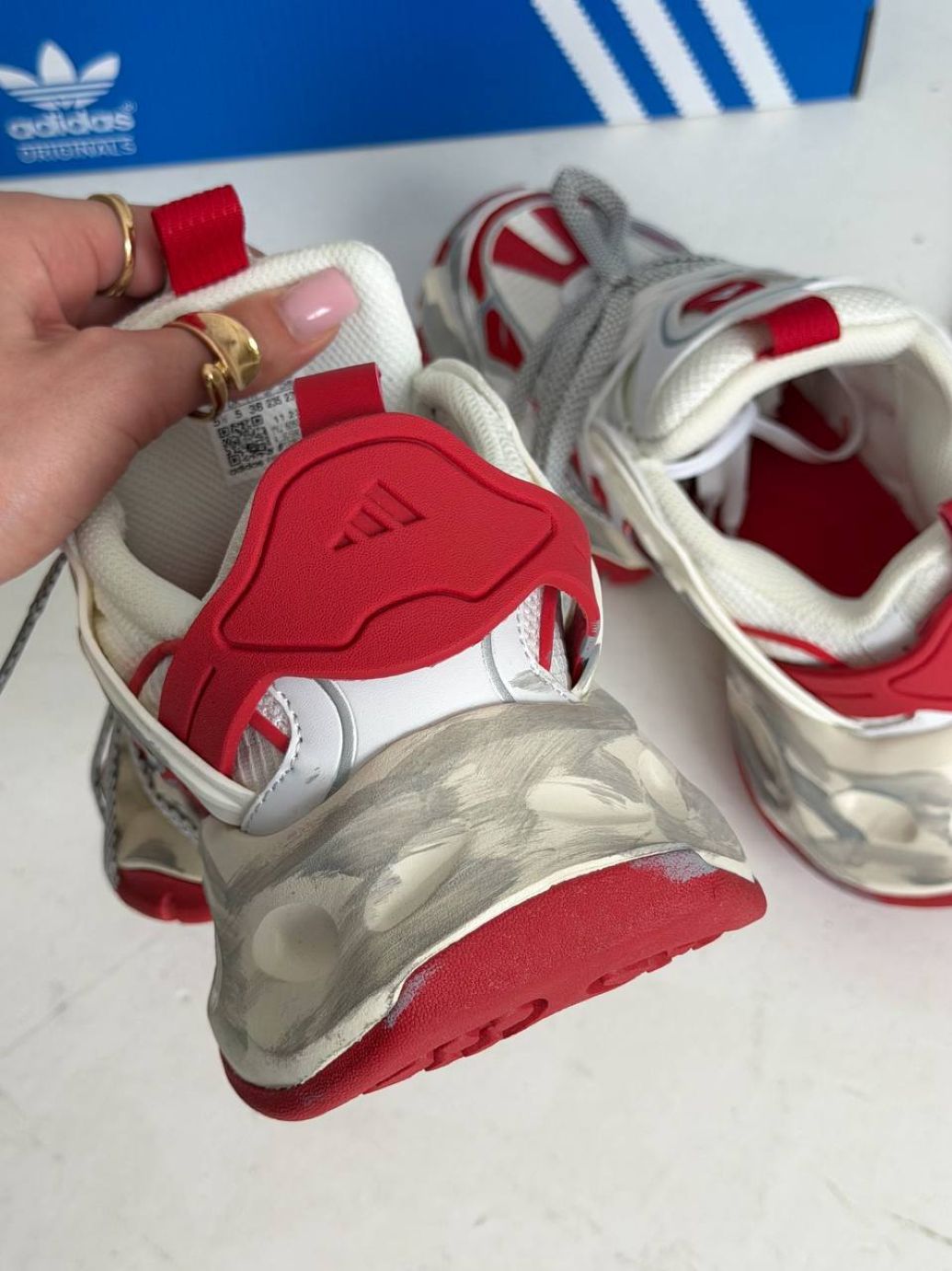 Кросівки Adidas Vento XLG Deluxe White Red