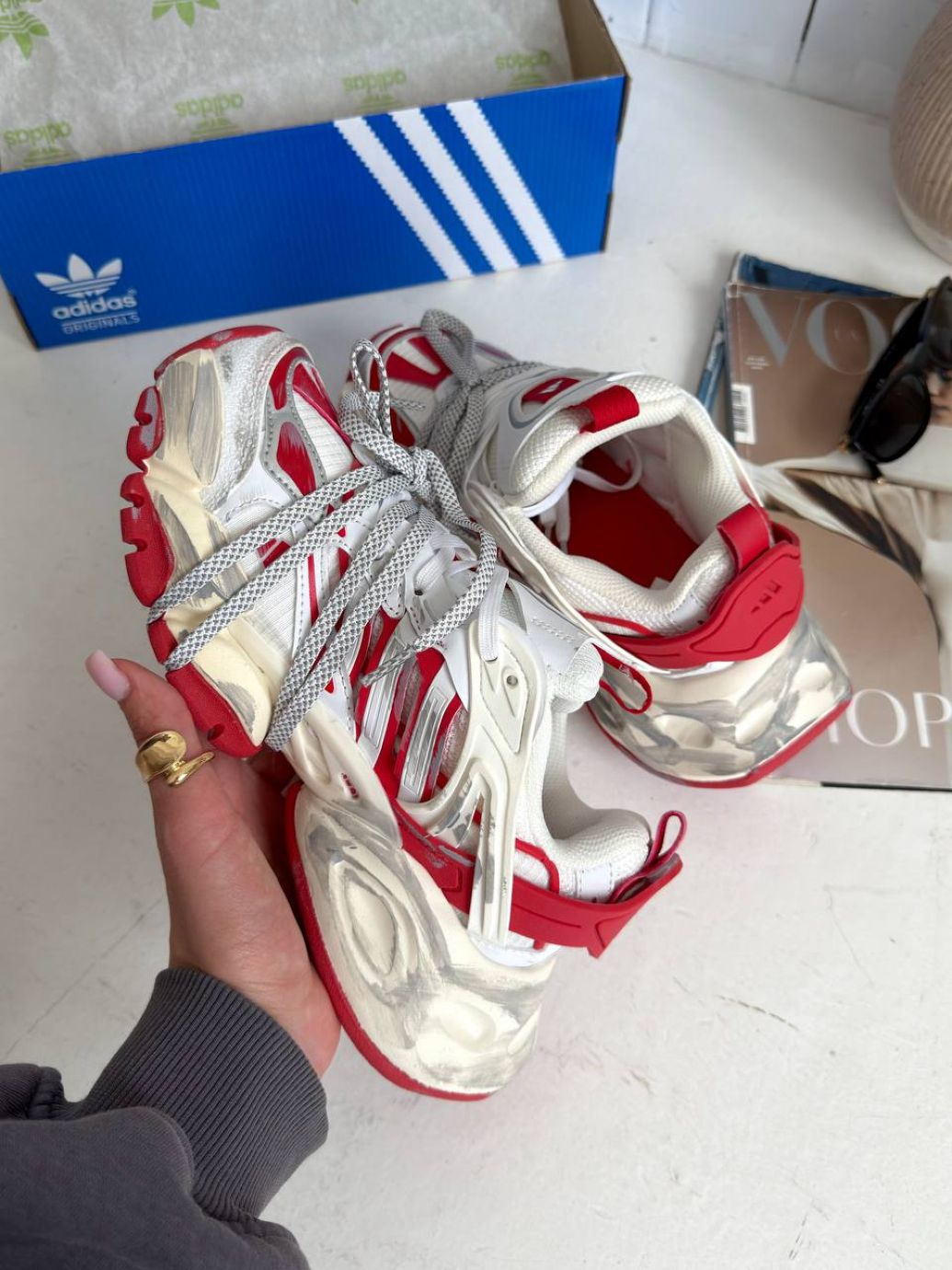 Кросівки Adidas Vento XLG Deluxe White Red