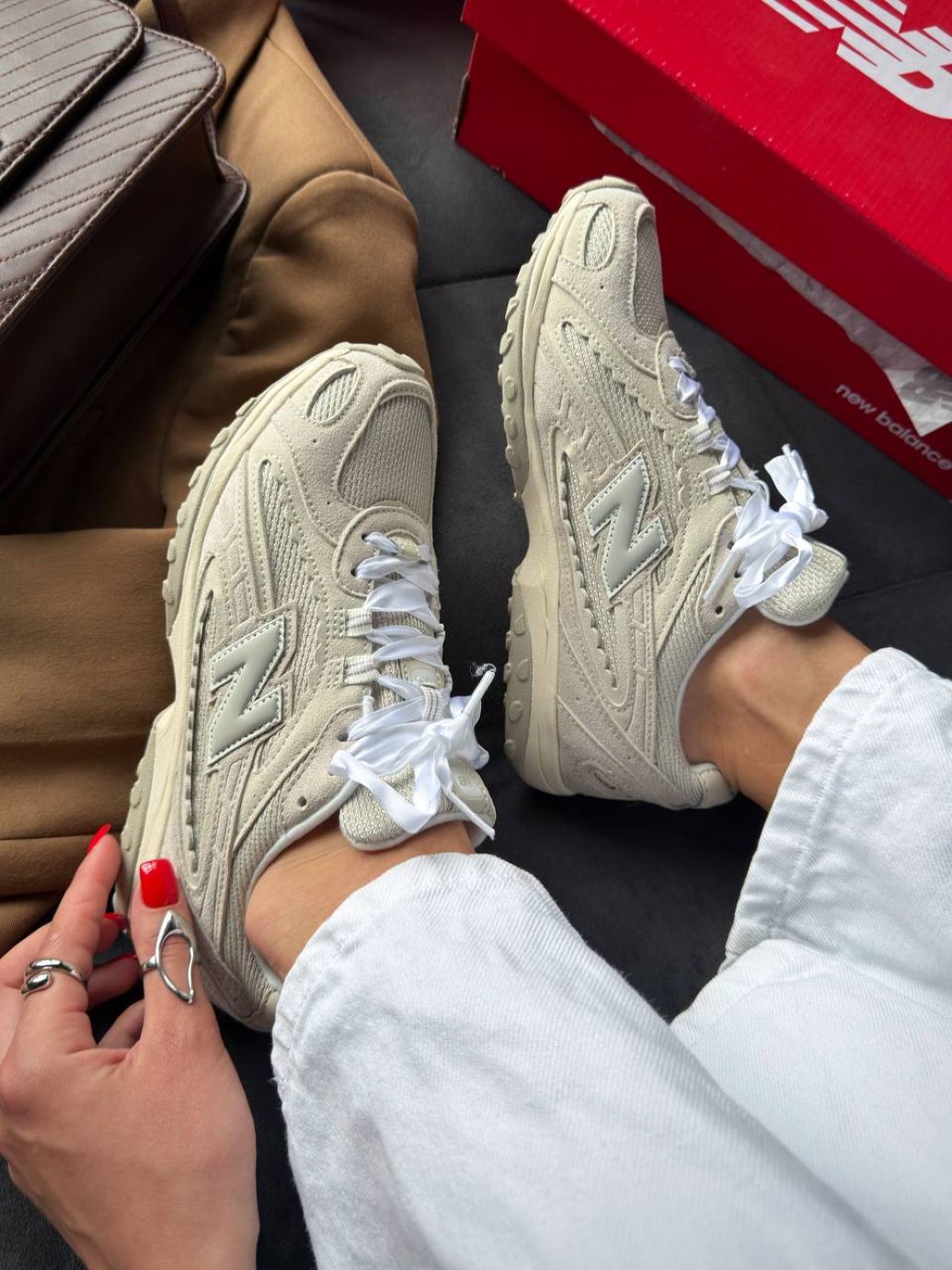 Кросівки New Balance 204L Timberwolf Linen