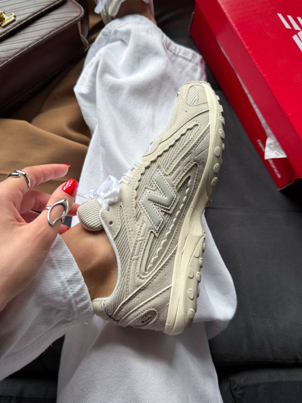 Кросівки New Balance 204L Timberwolf Linen