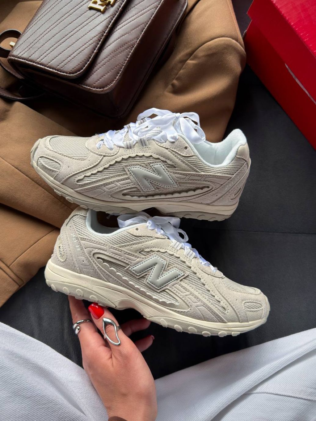 Кросівки New Balance 204L Timberwolf Linen