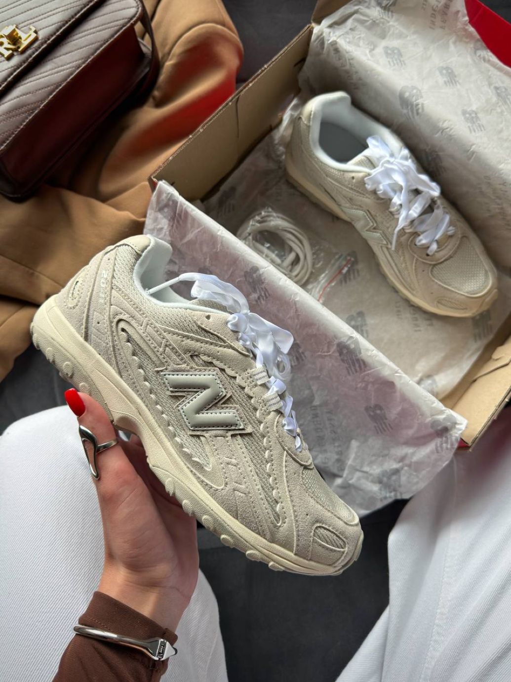 Кросівки New Balance 204L Timberwolf Linen