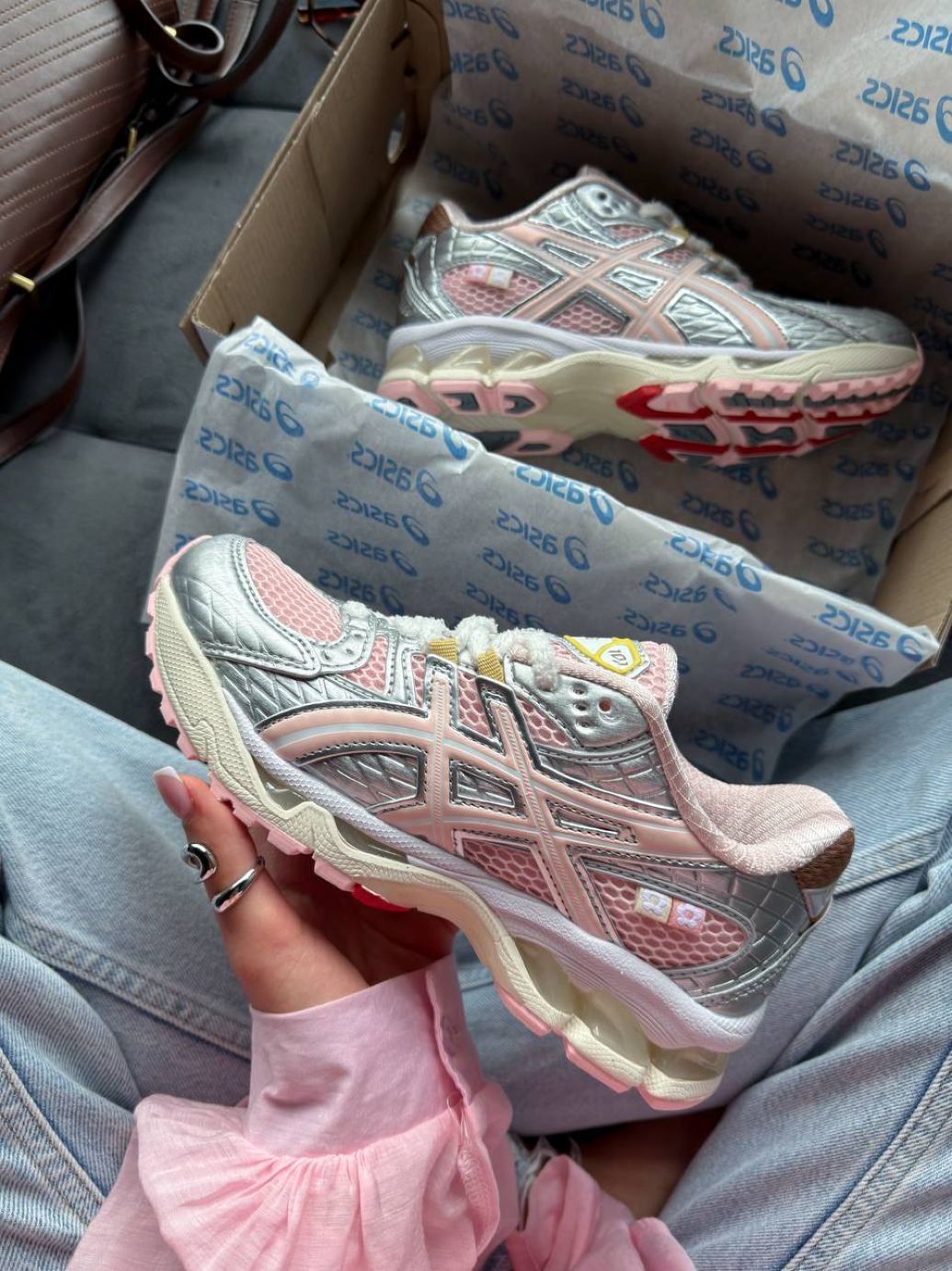Кросівки Asics Gel Nimbus 10.1 Strawberry Split Pack