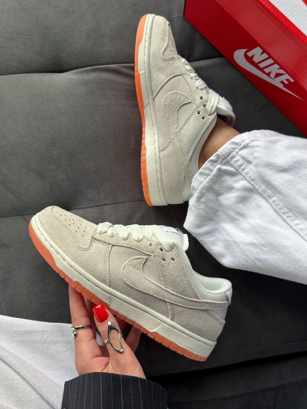 Кросівки Nike Dunk Low Pro B Pale Ivory