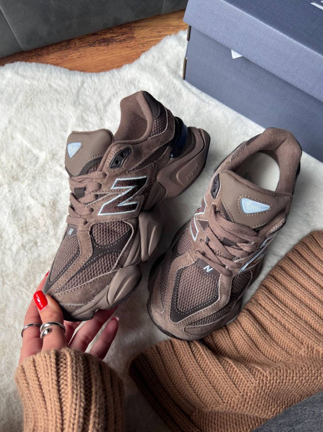 Кросівки коричневі з блакитним New Balance 9060 Brown Ice