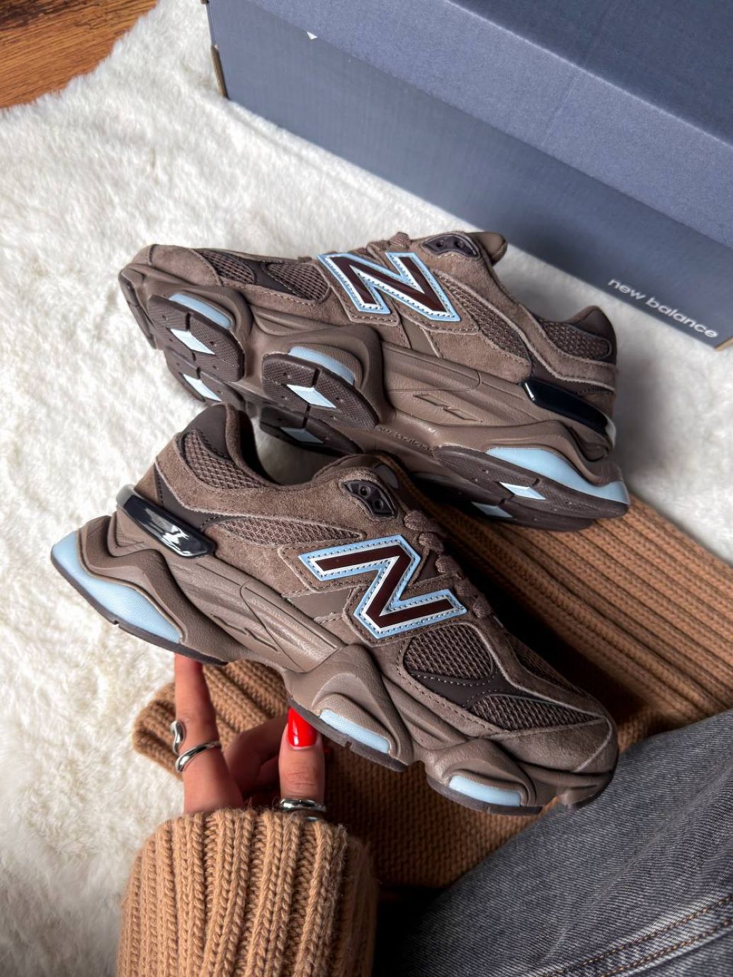 Кросівки коричневі з блакитним New Balance 9060 Brown Ice