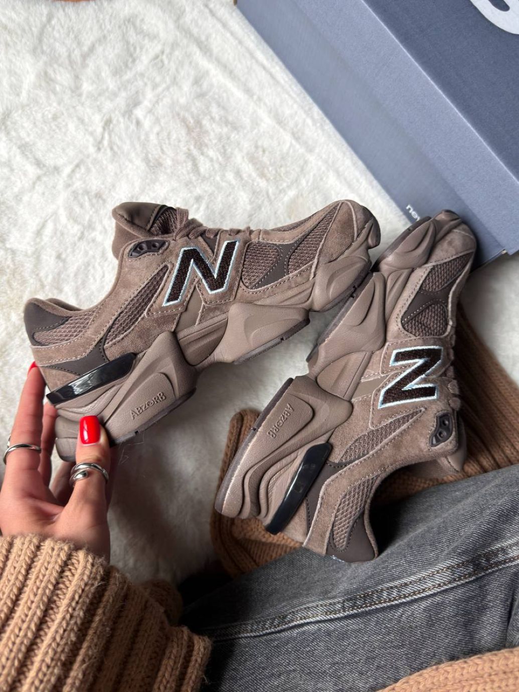 Кросівки коричневі з блакитним New Balance 9060 Brown Ice