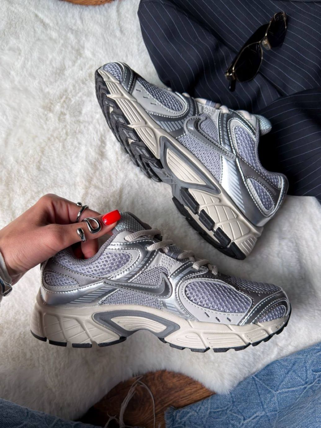 Кросівки Nike V5 RNR Metallic Silver Grey