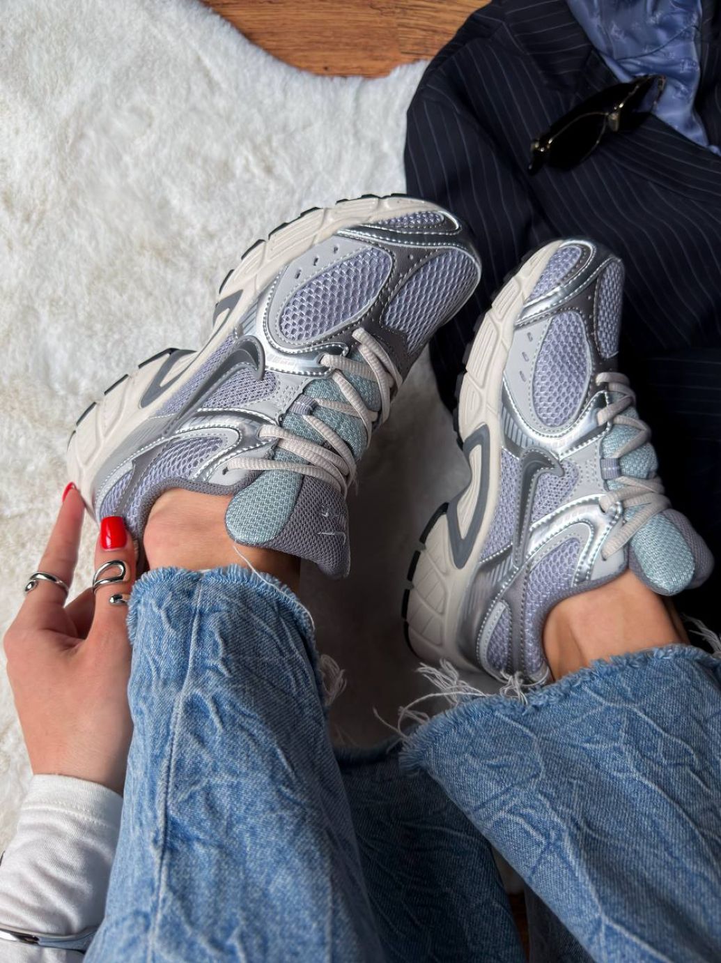 Кросівки Nike V5 RNR Metallic Silver Grey