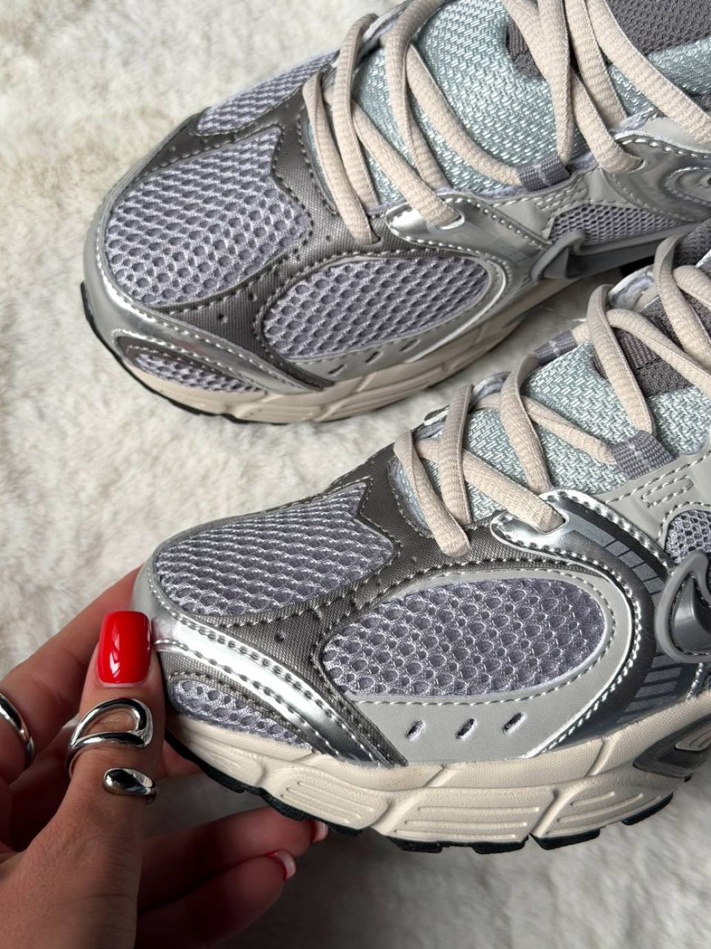 Кросівки Nike V5 RNR Metallic Silver Grey