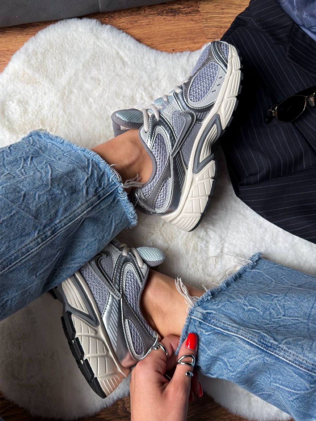 Кросівки Nike V5 RNR Metallic Silver Grey
