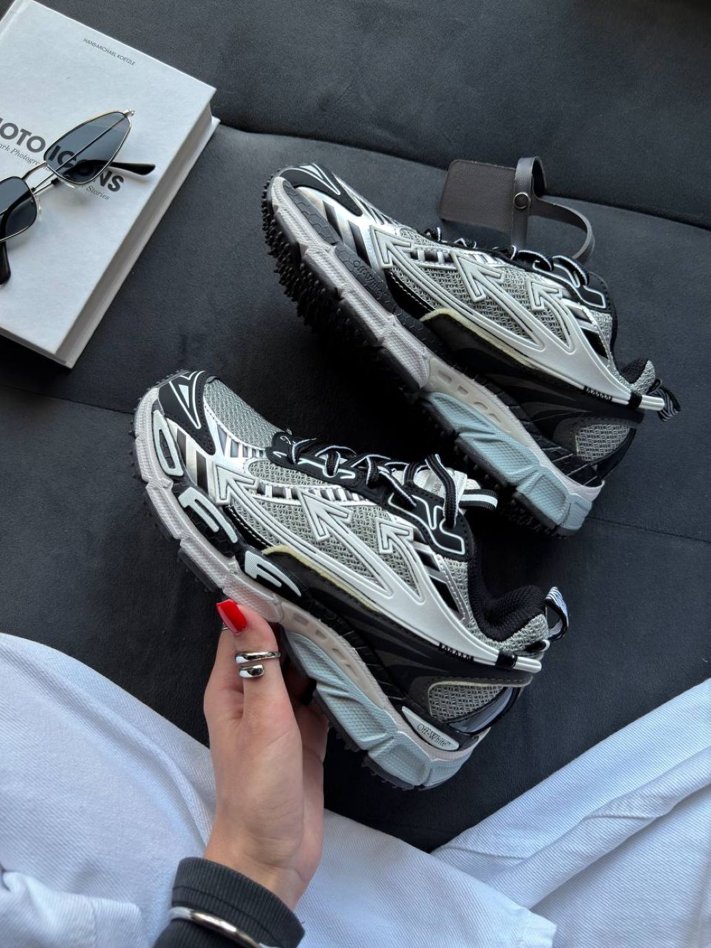 Кросівки Off White BE RIGHT BACK Grey Black