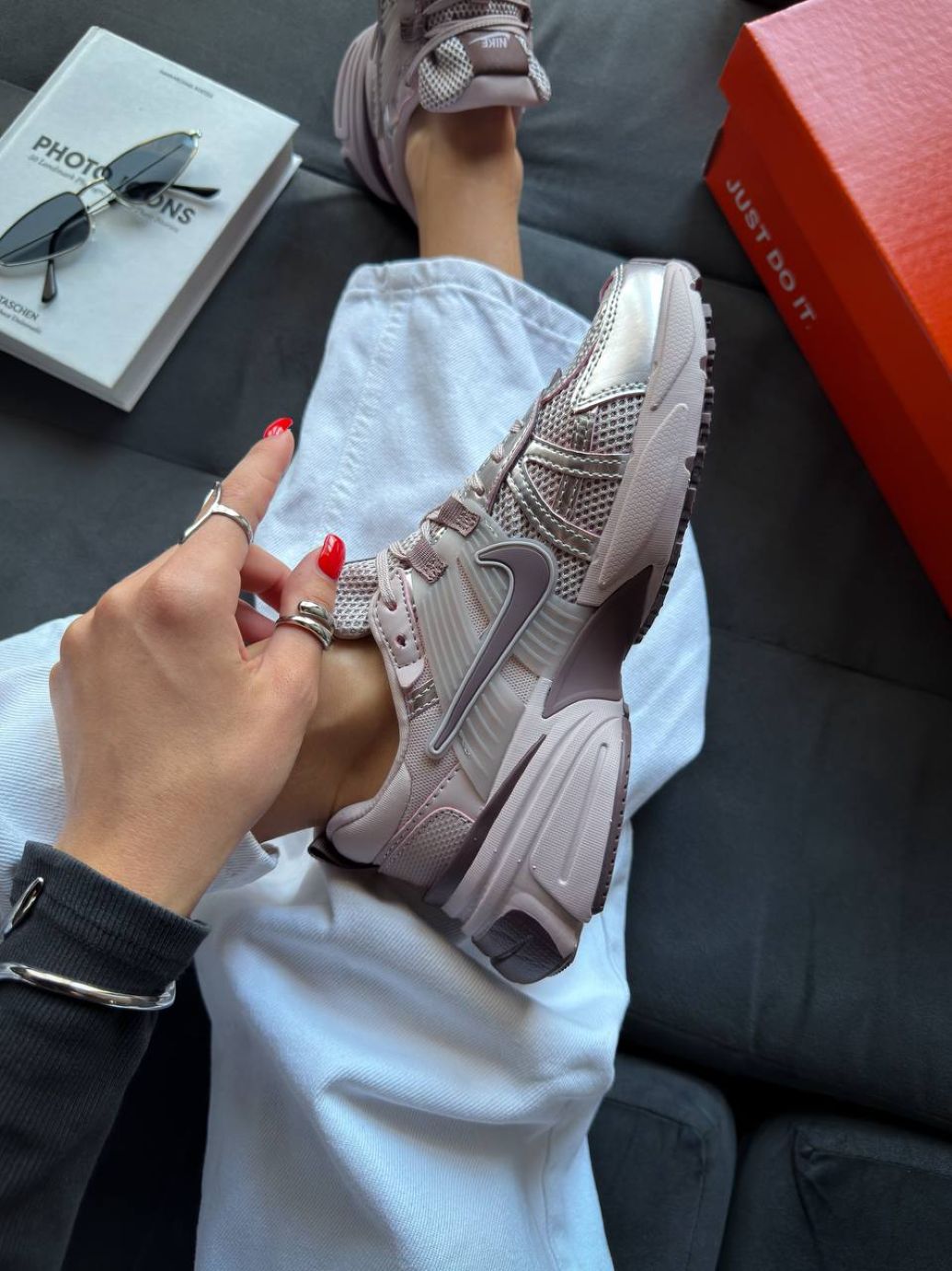 Кросівки Nike V2k Run Platinum Grey