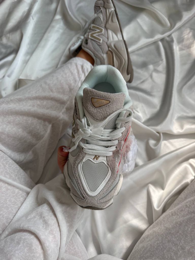 Кросівки New Balance 9060 Beige Brown V2