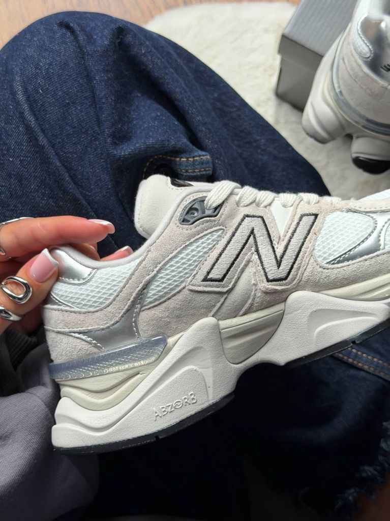 Кросівки New Balance 9060 Grey Silver