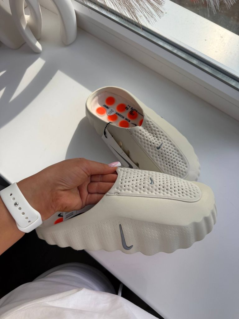 Шльопанці бежеві Nike Mind Slide Beige