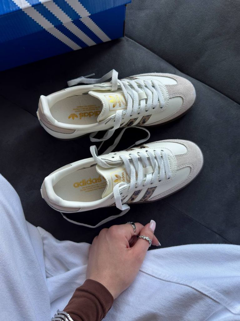 Кросівки-кеди бежеві Adidas Samba Leo