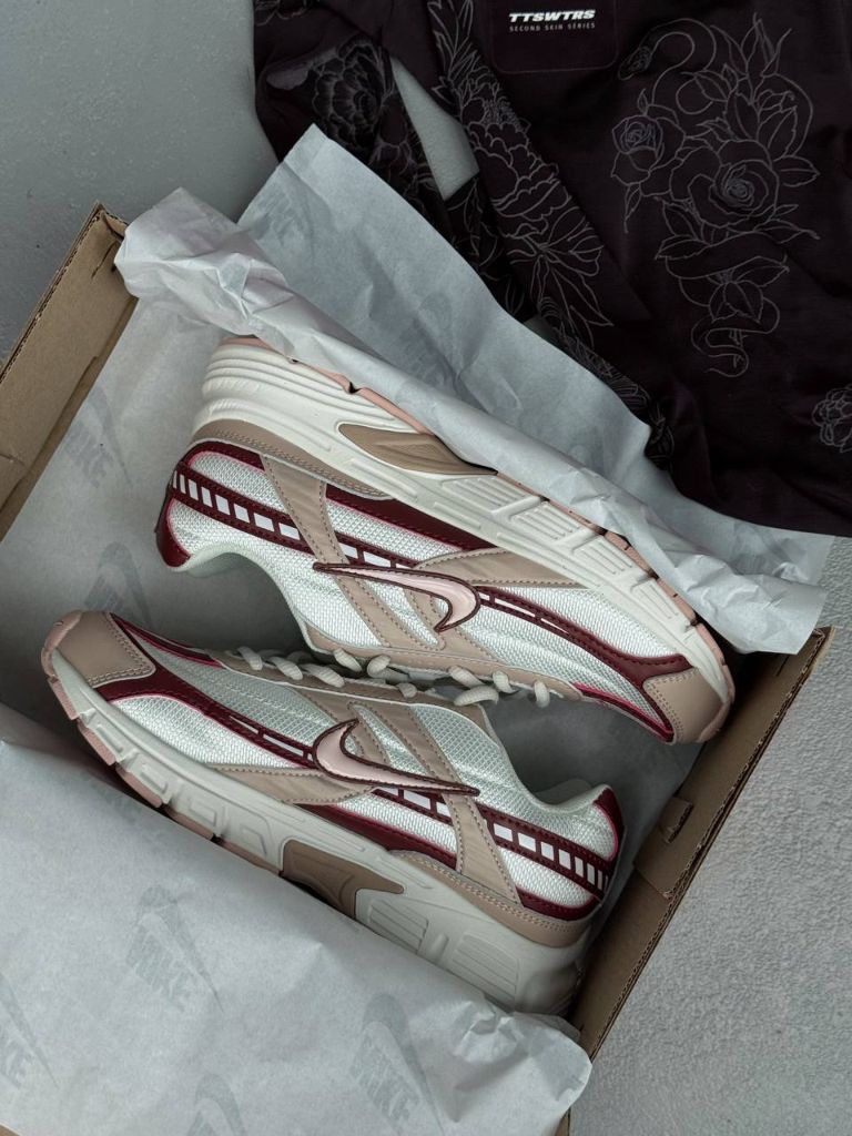 Кросівки бежеві Nike Initiator Beige Pink