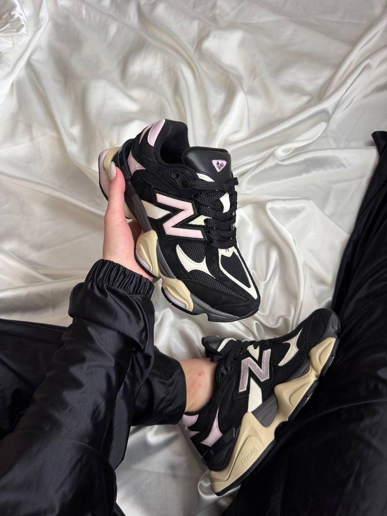Кросівки New Balance 9060 Black Suede Pink