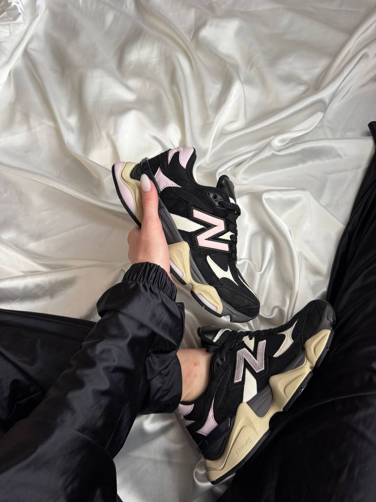 Кросівки New Balance 9060 Black Suede Pink