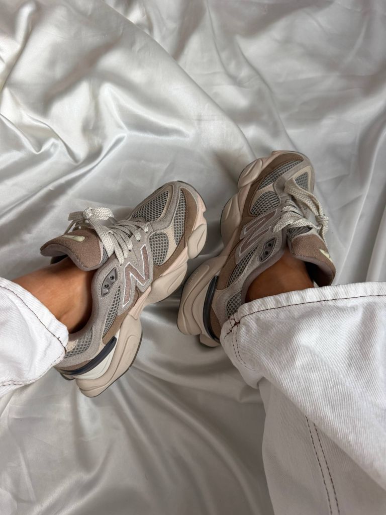 Кросівки New Balance 9060 Grey Brown