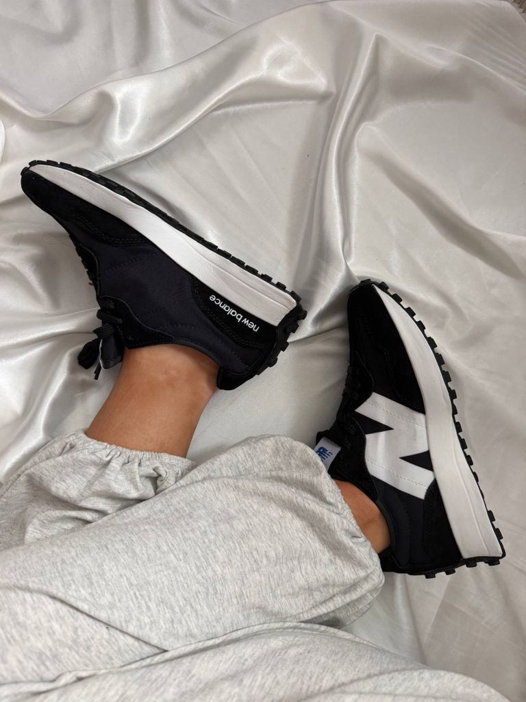Кросівки New Balance 327 Black White