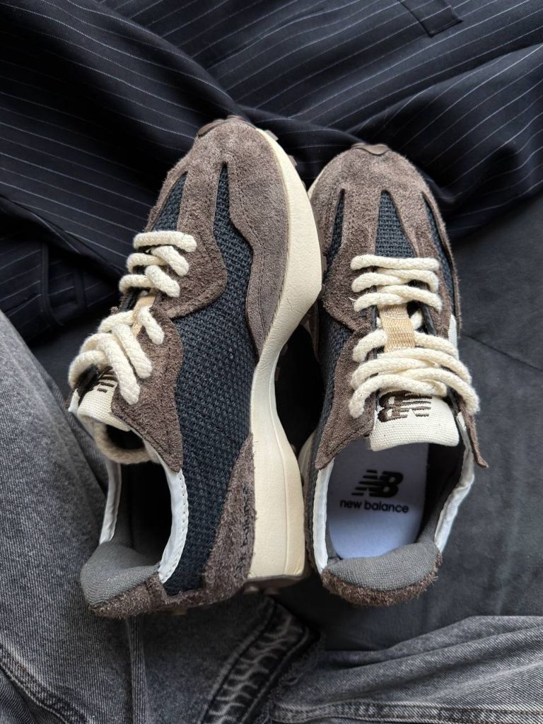Кросівки коричневі New Balance 327 Brown