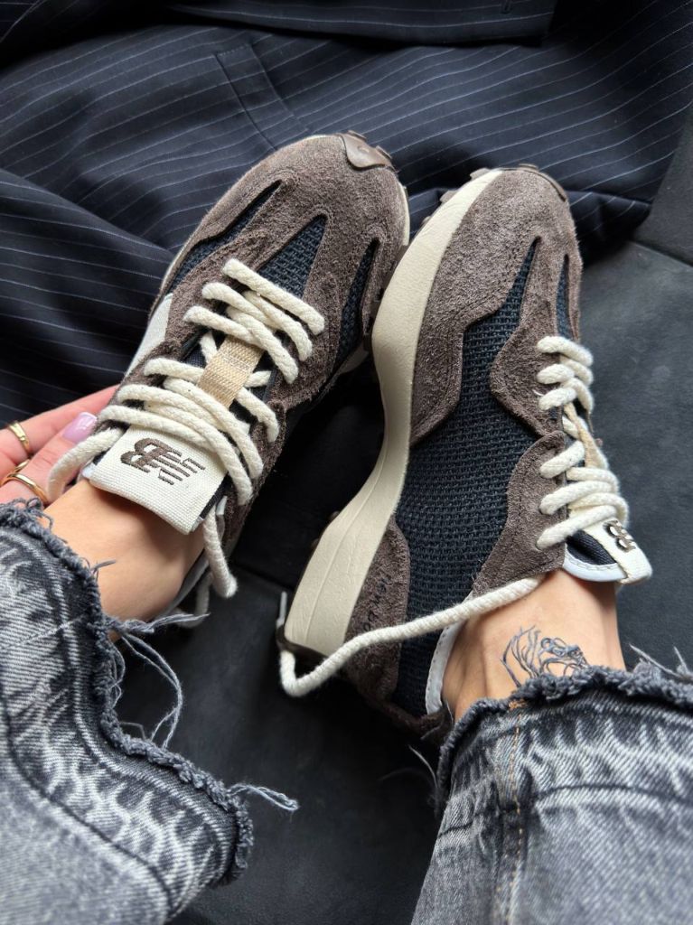 Кросівки коричневі New Balance 327 Brown