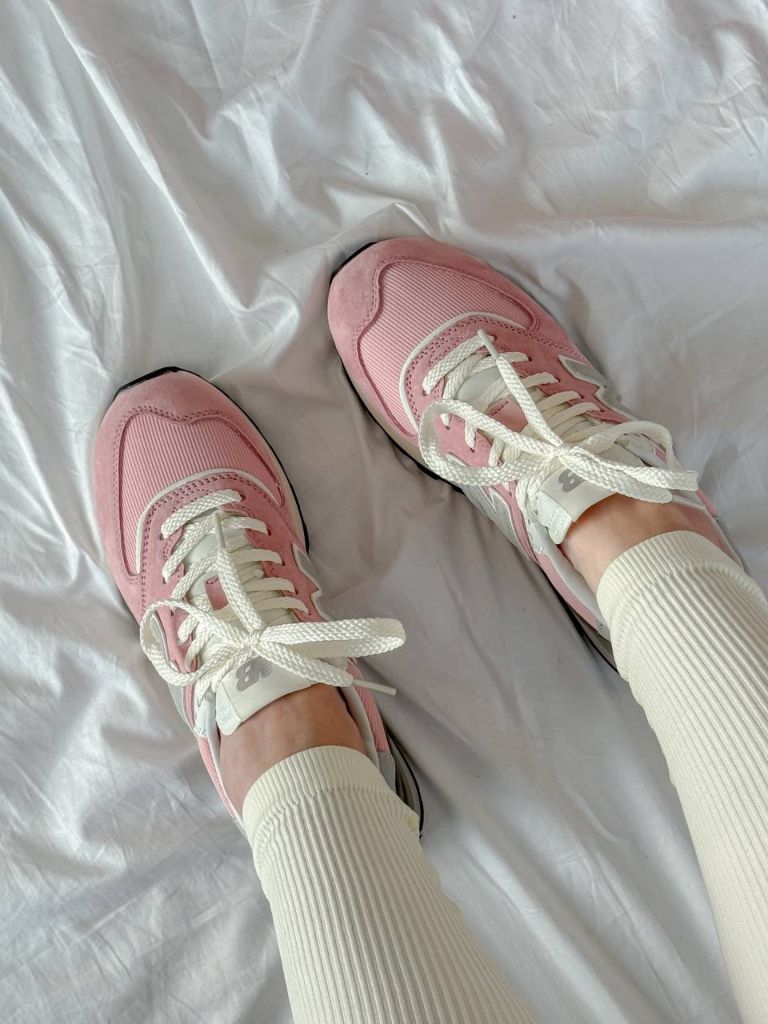 Кросівки рожеві New Balance 574 Pink