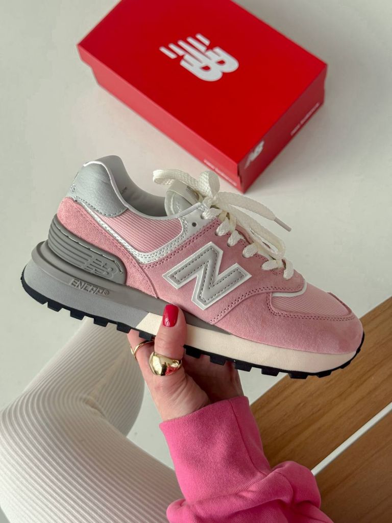 Кросівки рожеві New Balance 574 Pink
