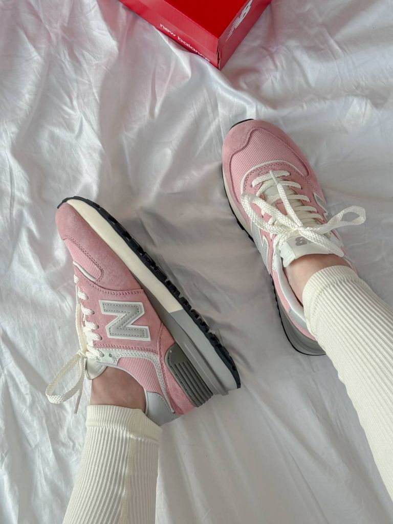 Кросівки рожеві New Balance 574 Pink