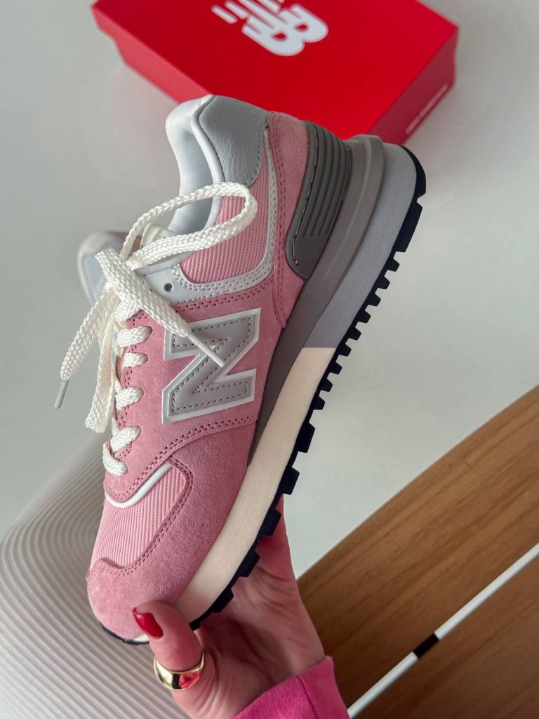 Кросівки рожеві New Balance 574 Pink