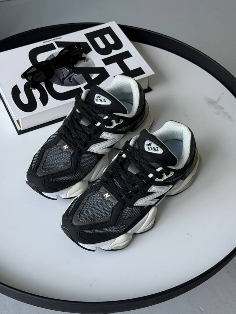 Кросівки New Balance 9060 Black White