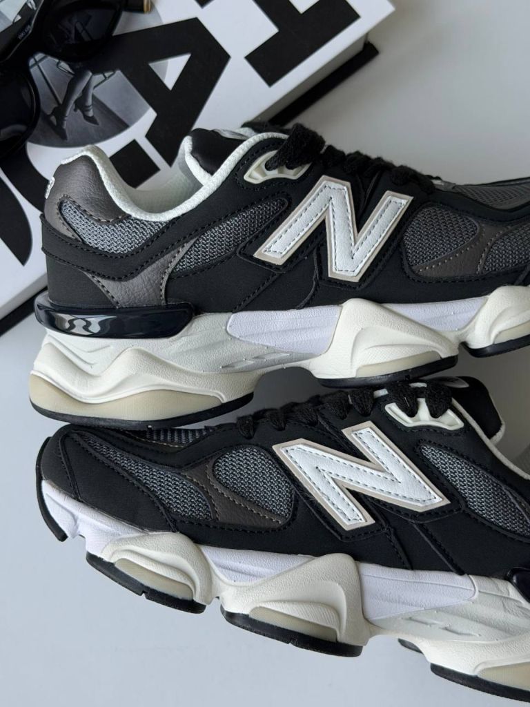 Кросівки New Balance 9060 Black White