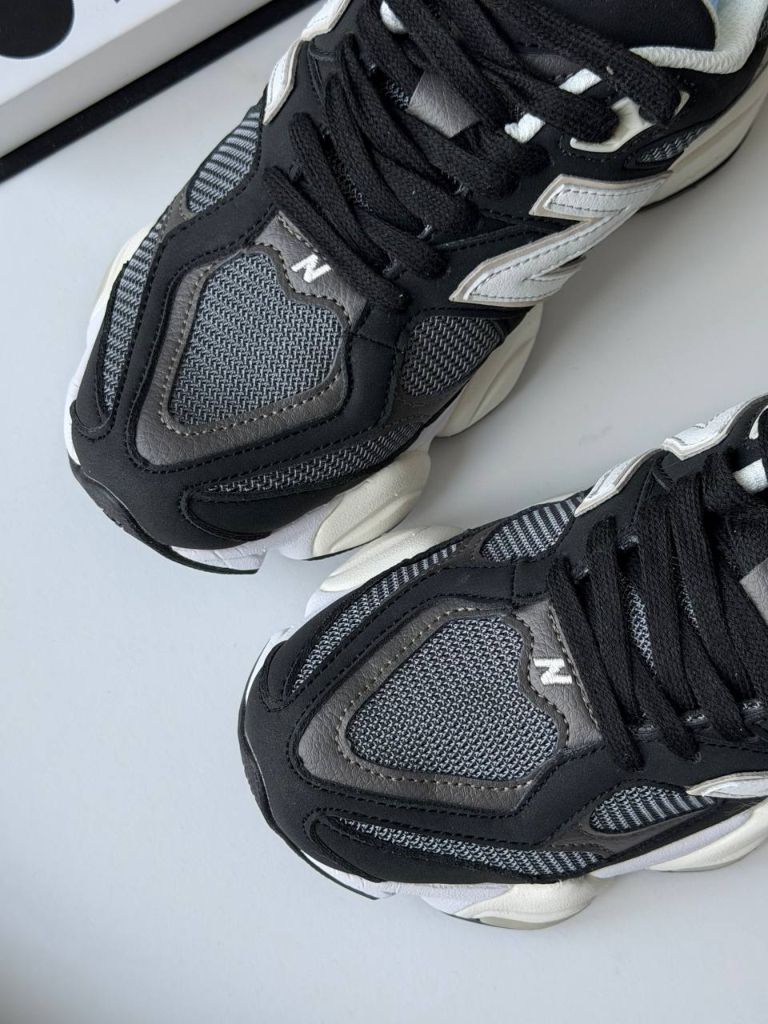 Кросівки New Balance 9060 Black White