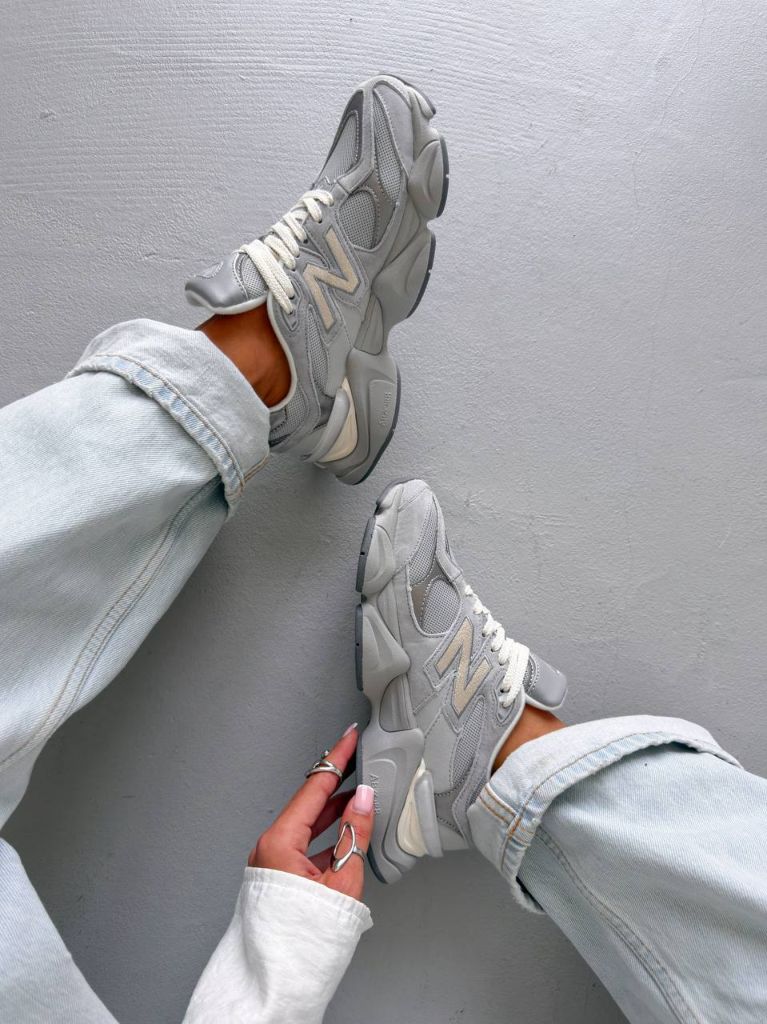 Кросівки сірі New Balance 9060 Grey Silver