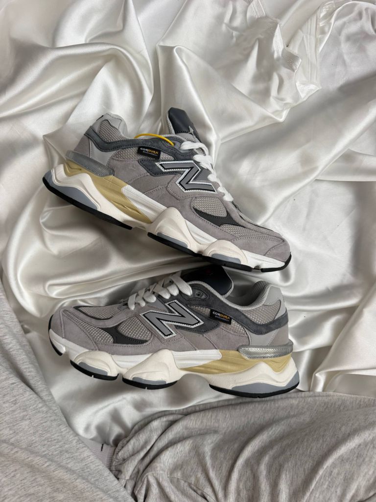 Кросівки з вологозахистом New Balance 9060 Grey CorDura