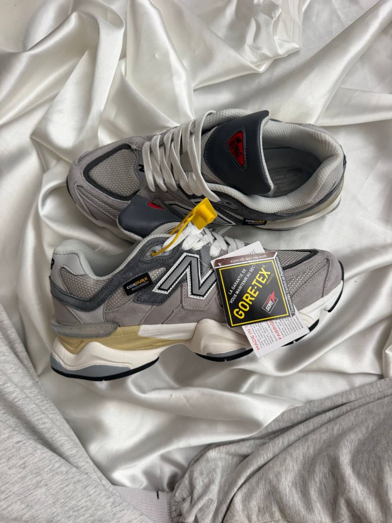 Кросівки з вологозахистом New Balance 9060 Grey CorDura