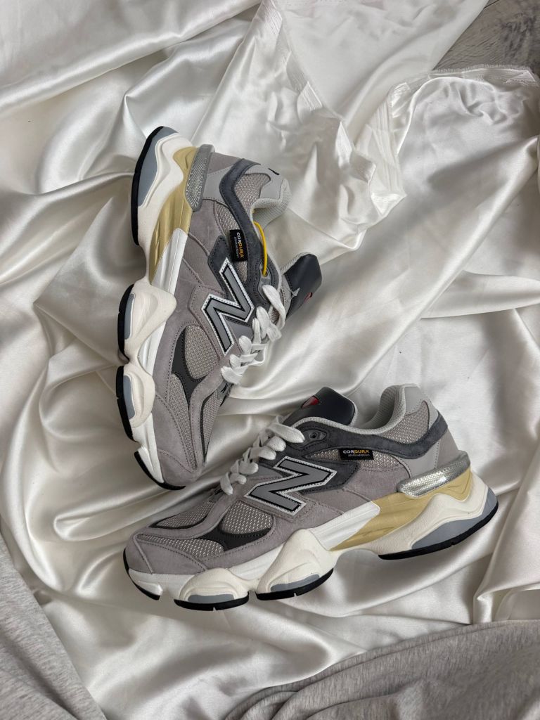 Кросівки з вологозахистом New Balance 9060 Grey CorDura