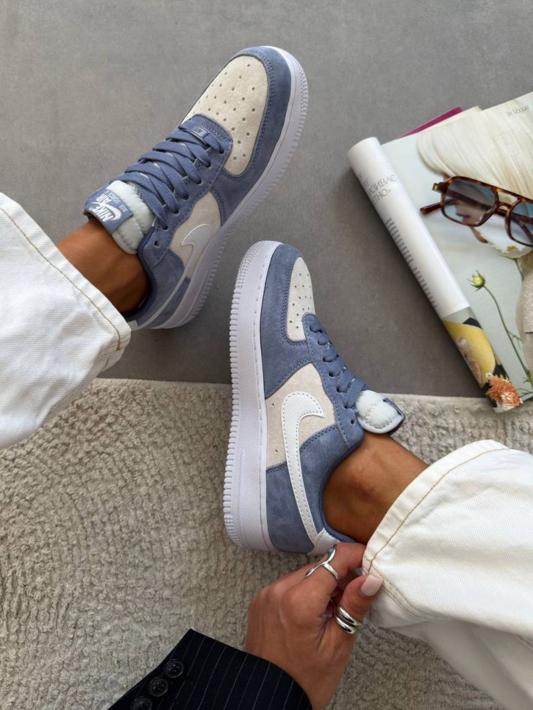 Кросівки Nike Air Force 1 Low Small Hook Mini Swoosh Series