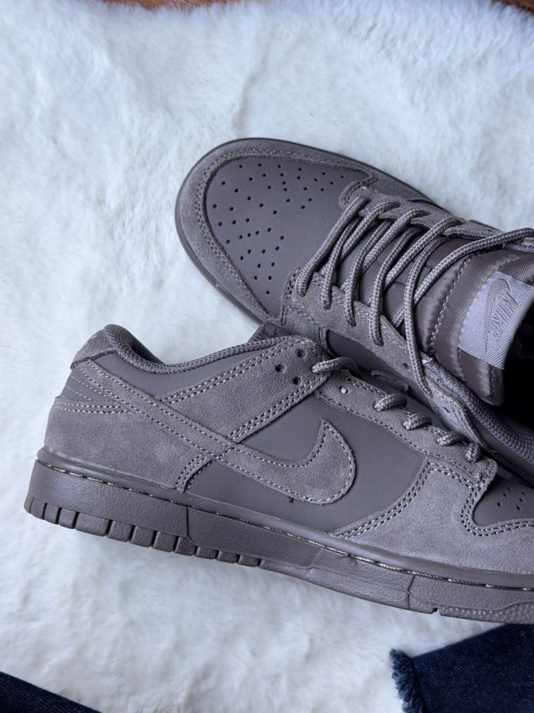 Кросівки Nike Dunk Low Cave Stone