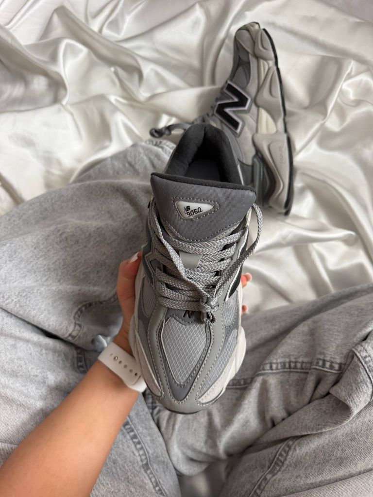 Кросівки вологостійкі New Balance 9060 Grey CorDura