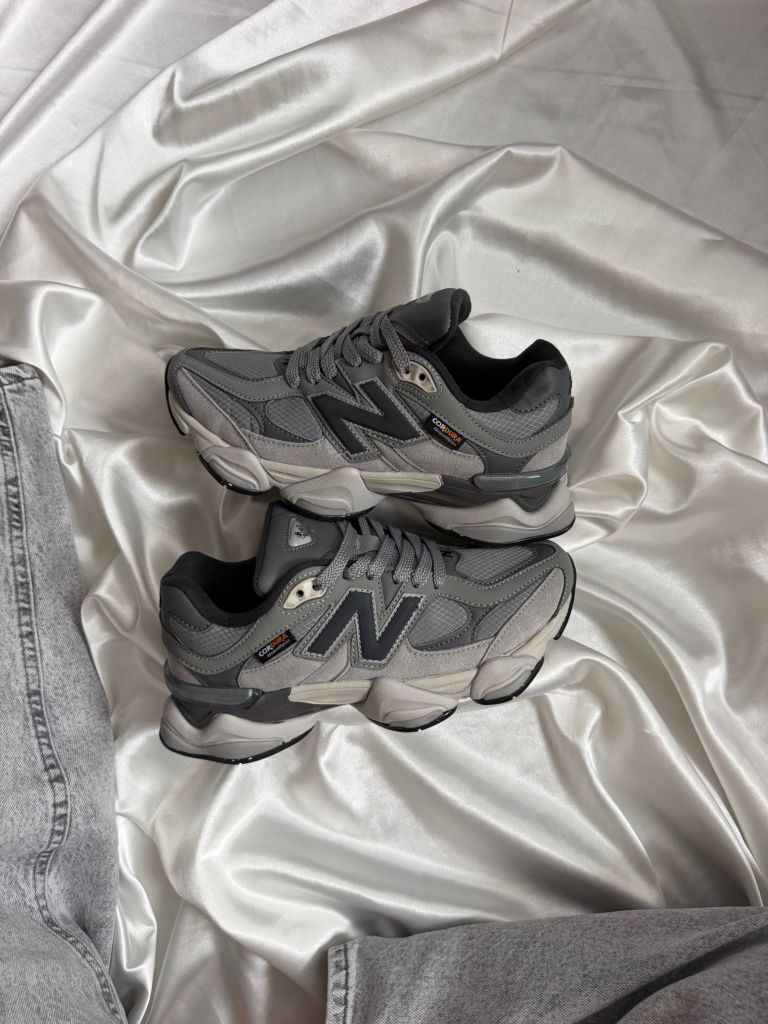 Кросівки вологостійкі New Balance 9060 Grey CorDura